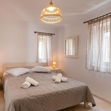 Villa Anneza Nikola Angairia ภายนอก รูปภาพ