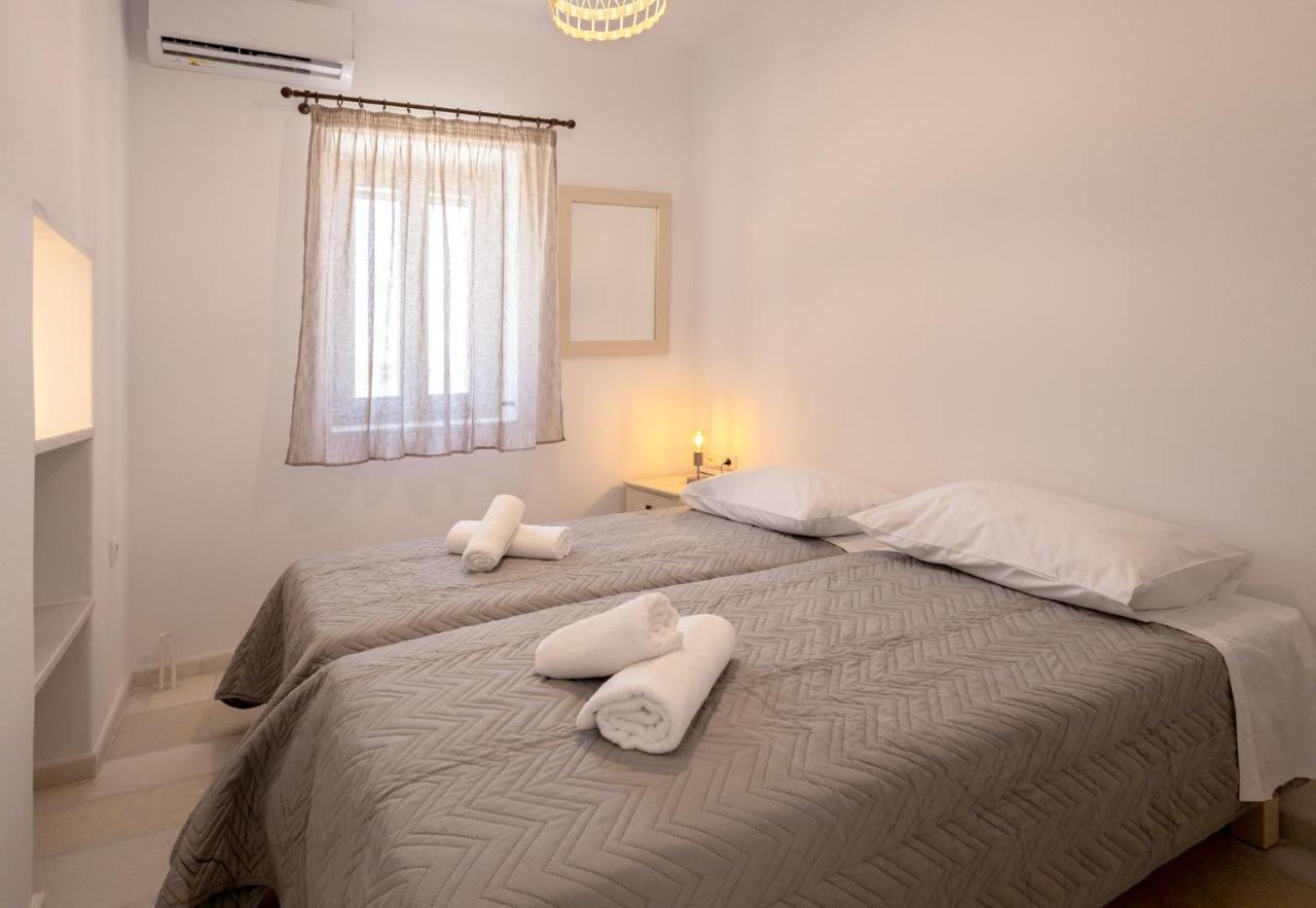 Villa Anneza Nikola Angairia ภายนอก รูปภาพ